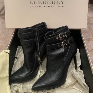 Burberry black buckled booties